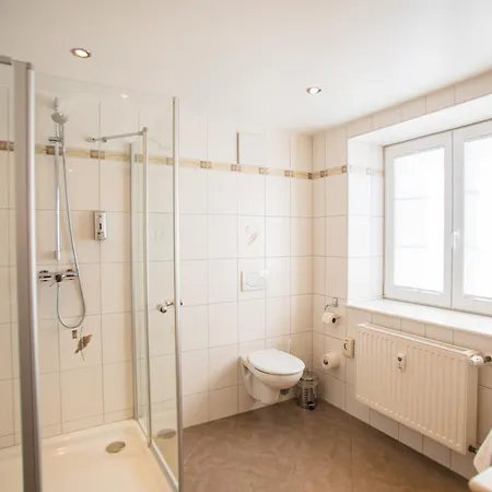 ゲストハウス Gaestehaus Guehring Rosenfeld